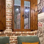 Scandinavian Rustic *