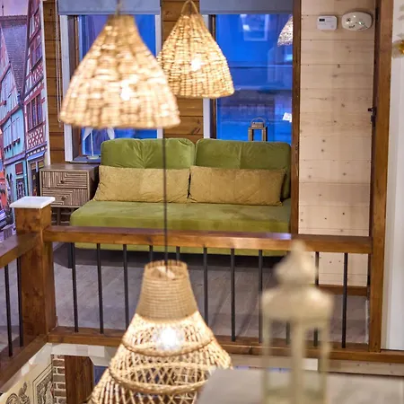 Scandinavian Rustic * Tríkala