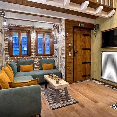 公寓 Scandinavian Rustic 特里卡拉